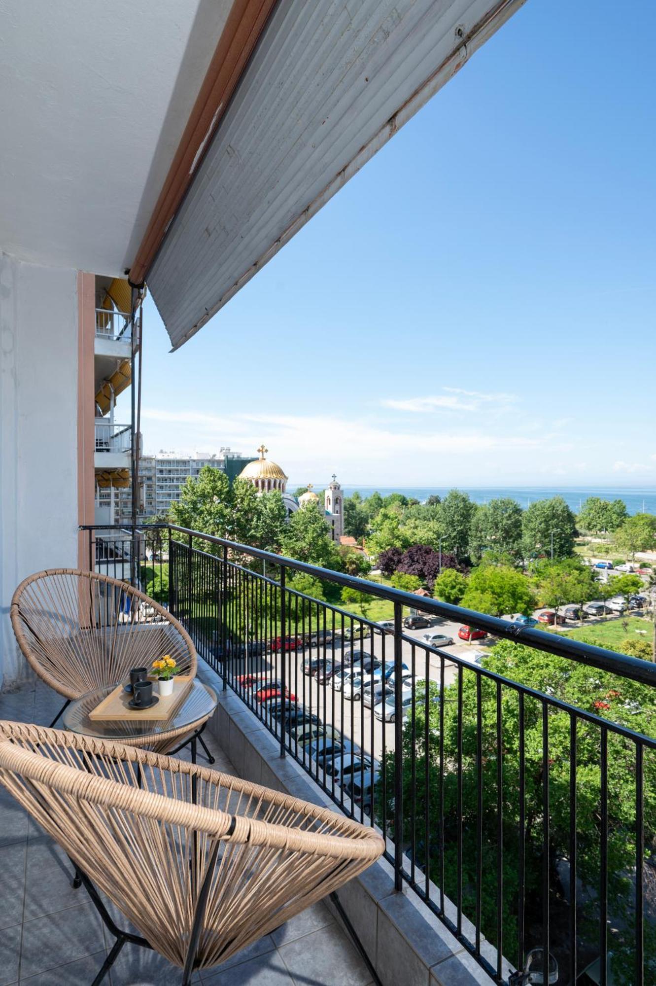 Houseloft Seaside Getaway Lägenhet Thessaloníki Exteriör bild